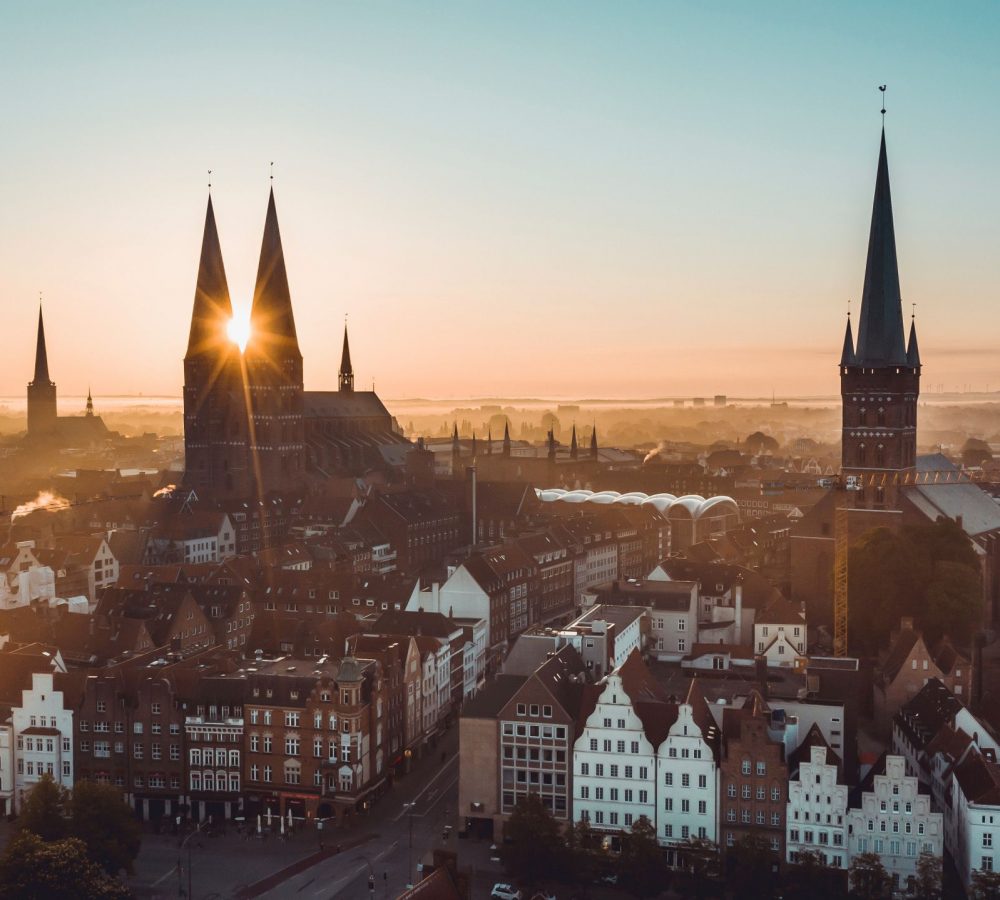 Lübeck_Altstadt Sonnenaufgang © Christian Schaffrath