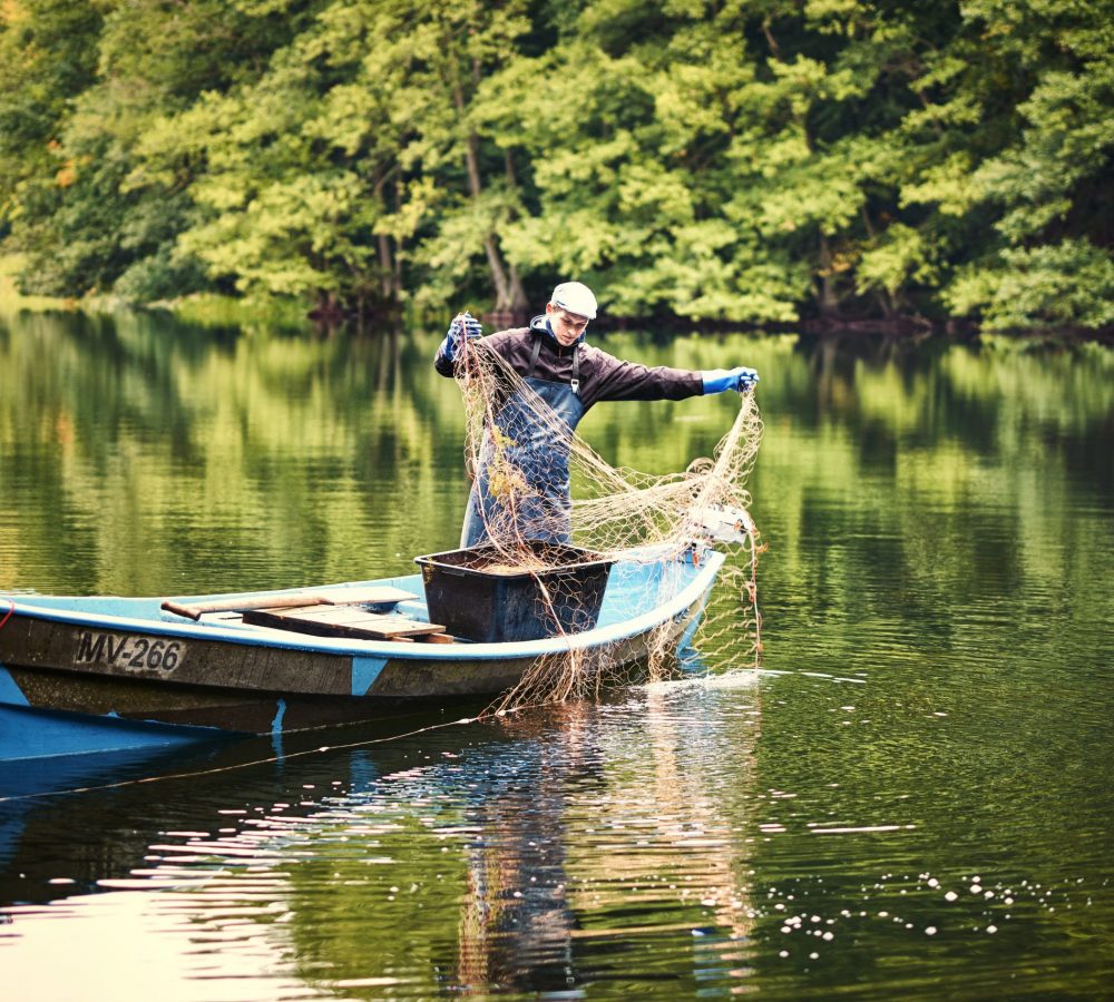 Oliver-Pahlke_fishing_lake