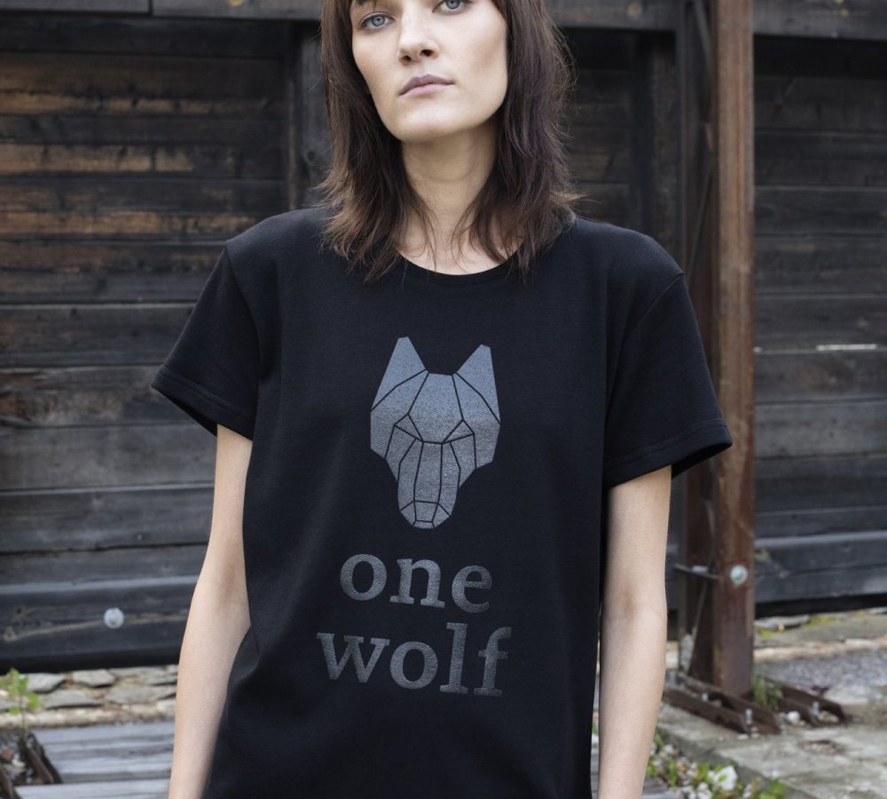 one wolf