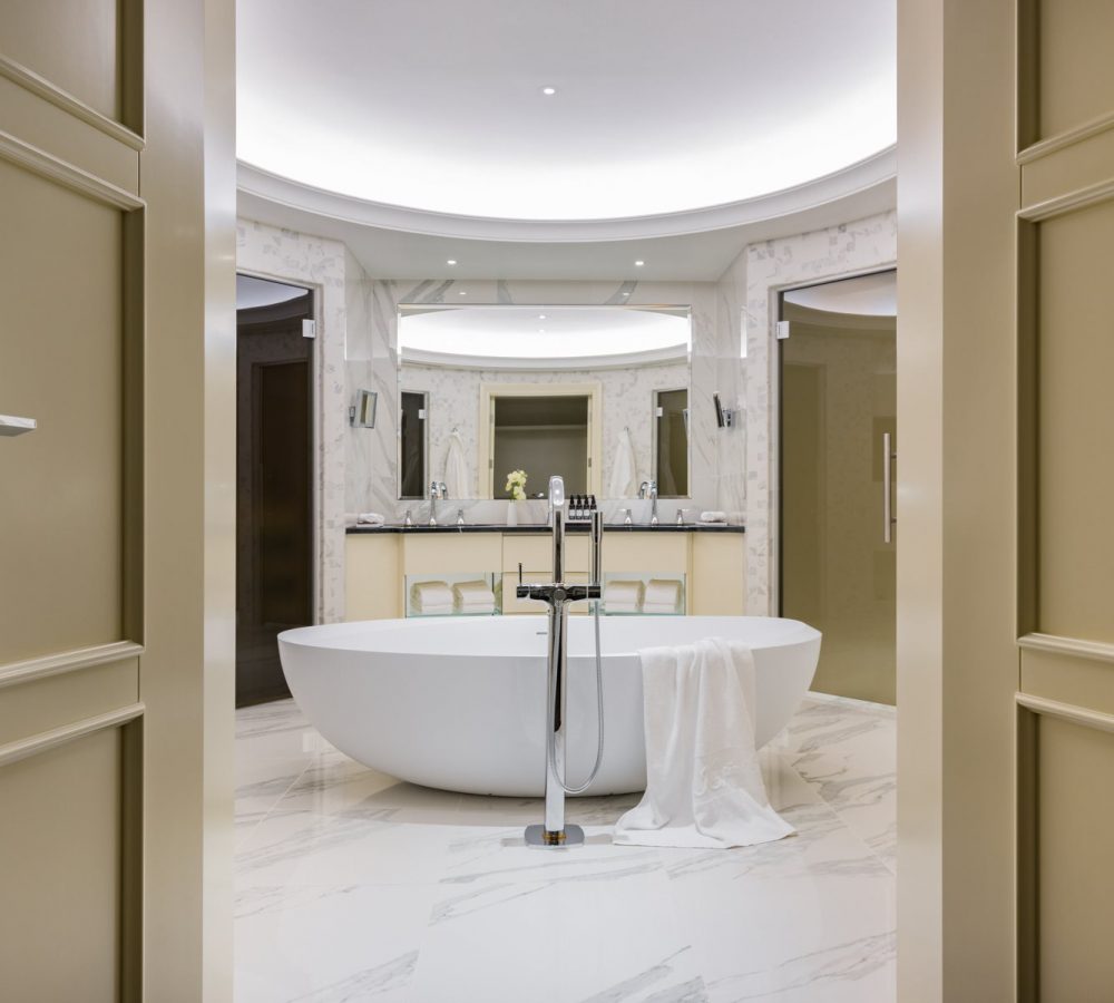 kempinski_riga_ps-bathroom_1