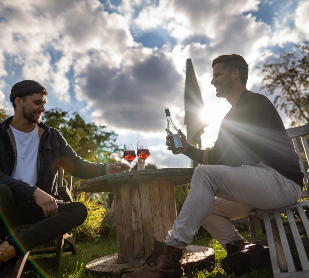 wine impression with people